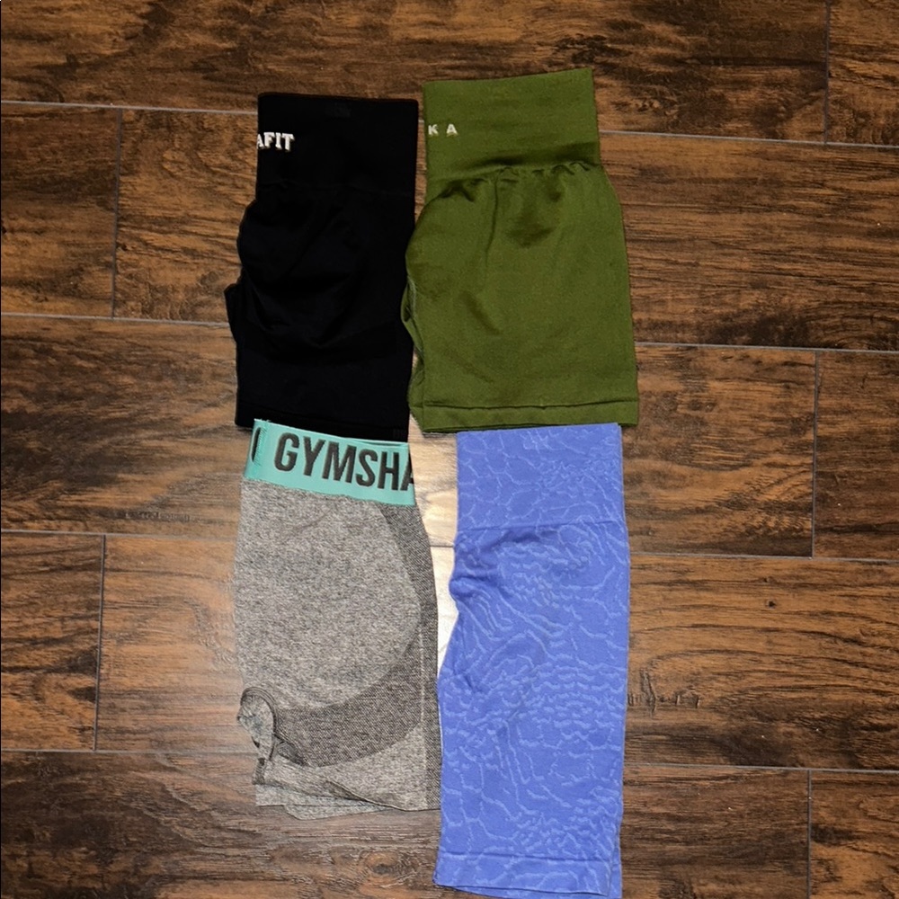 4 short bundle(gymshark,diosafit,Inaka)